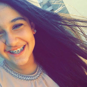 Meet your Posher, Alicia fernanda